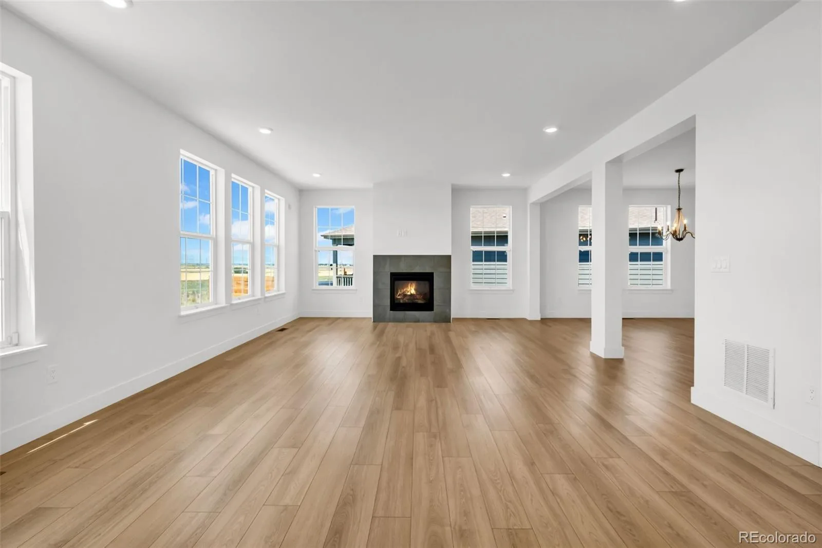 3309 Bluestem Street Dacono CO 80514 | MLS #REC1866731 07142026214122 1600 14