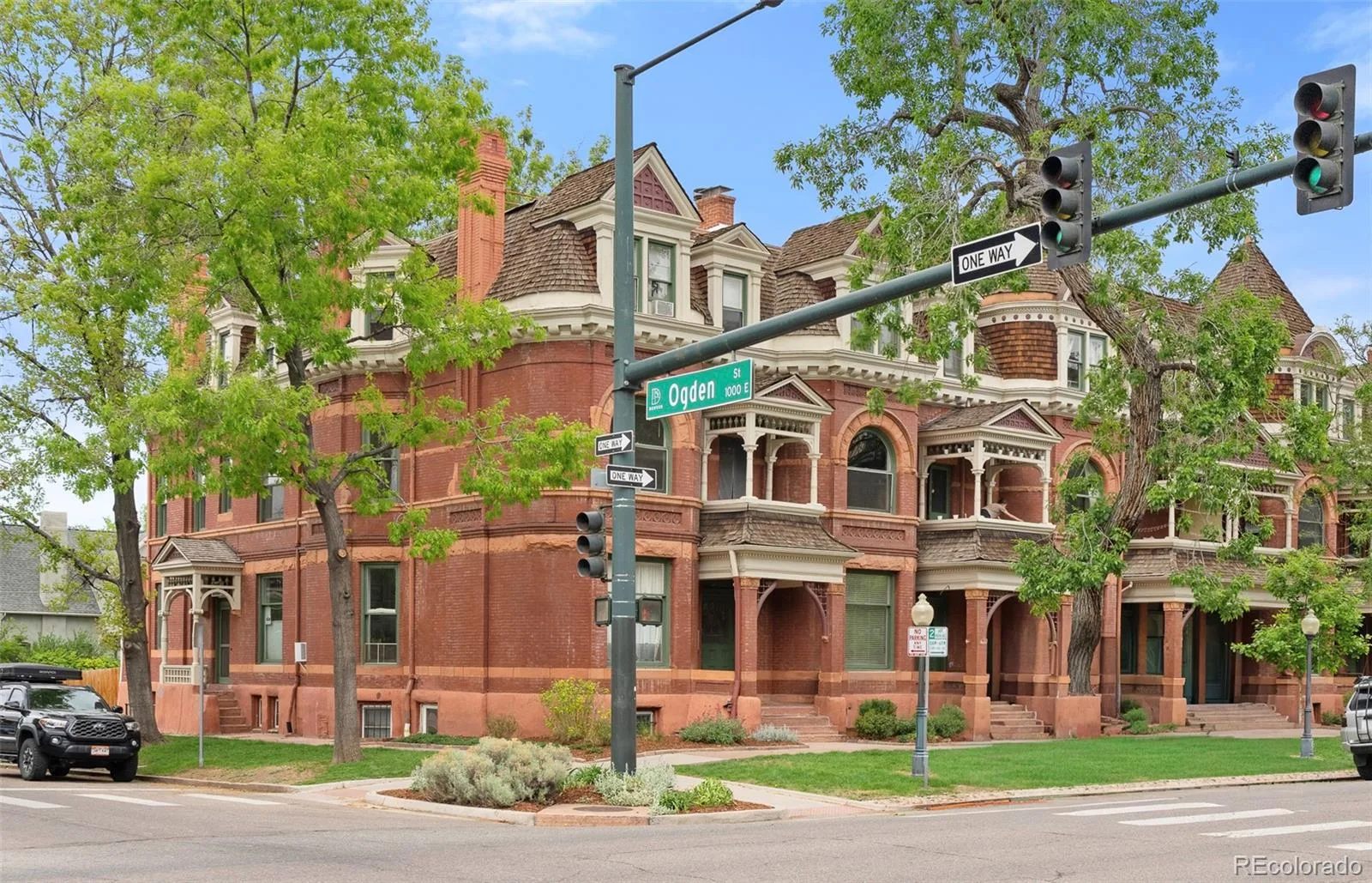 1001 E 17th Avenue #14 Denver CO 80218 MLS #REC1867844 06282026190638 1600 2