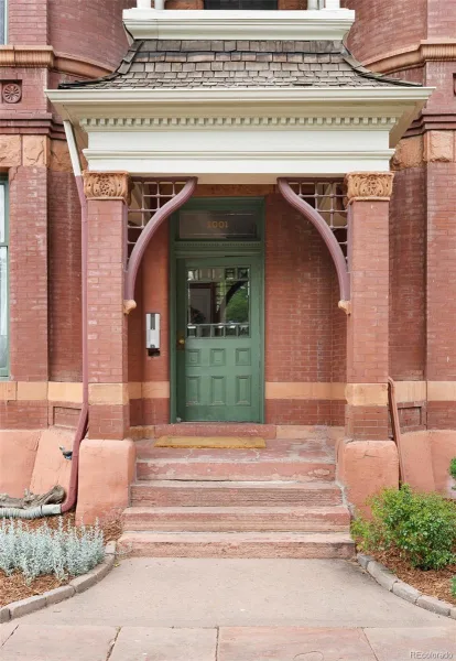1001 E 17th Avenue #14 Denver CO 80218 MLS #REC1867844 06282026190638 800 3