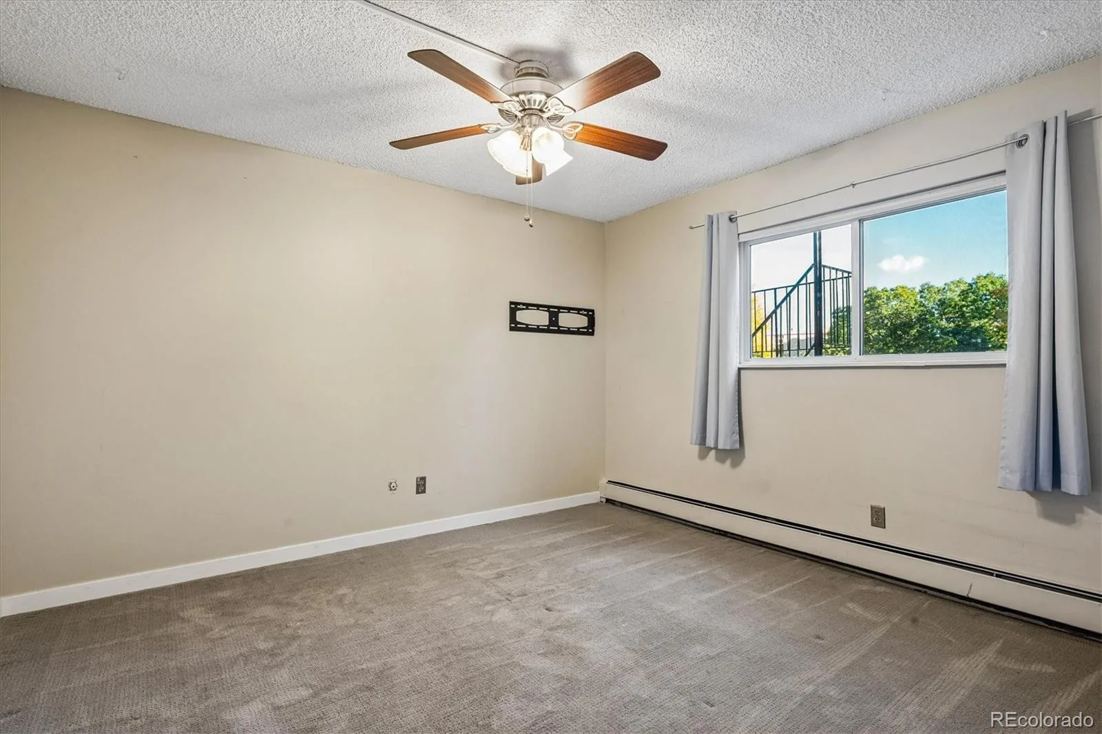 3465 S Poplar Street #101 Denver CO 80224 | MLS #REC1868797 10102026025458 1600 16