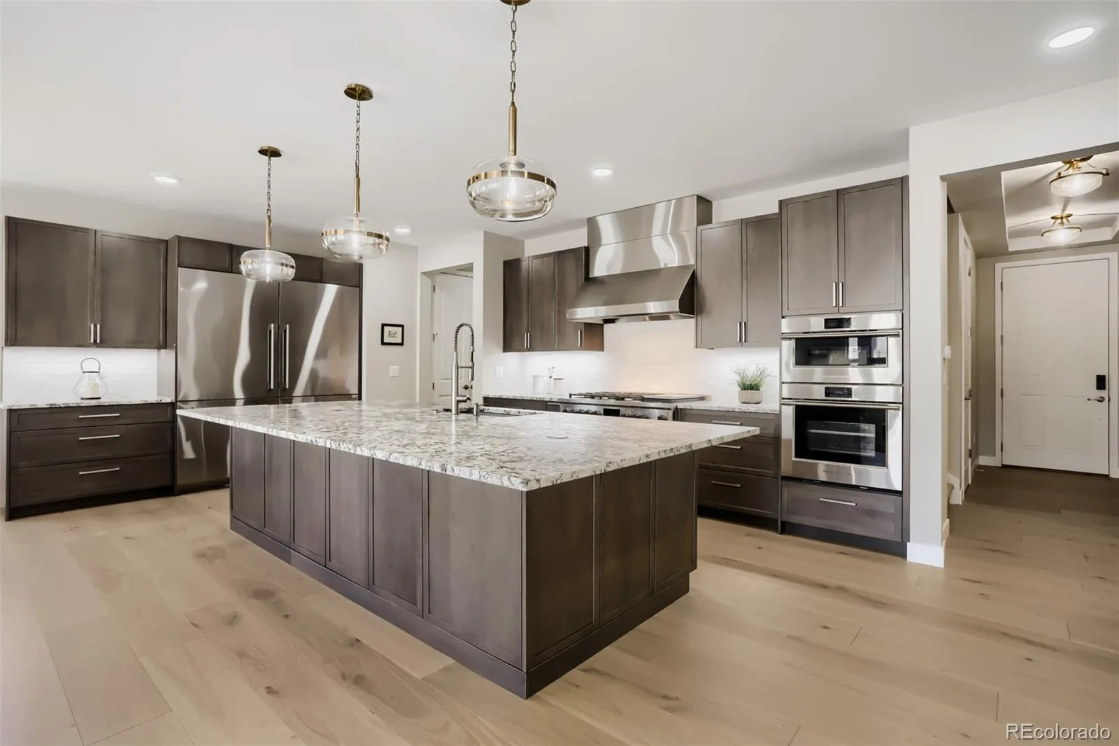 15566 W Beloit Avenue Morrison CO 80465 | MLS #REC1870268 08292026001847 1600 4