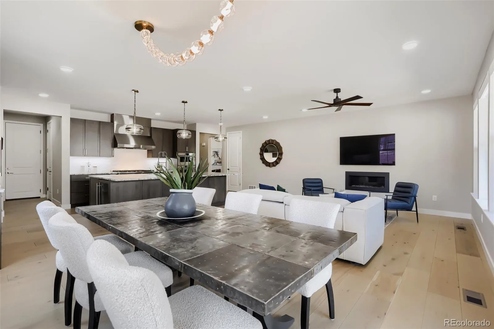 15566 W Beloit Avenue Morrison CO 80465 | MLS #REC1870268 08292026001847 1600 8