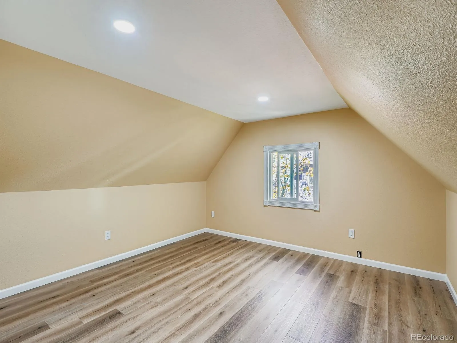 1424 Clayton Street Denver CO 80206 MLS #REC1871828 04242026180812 1600 11