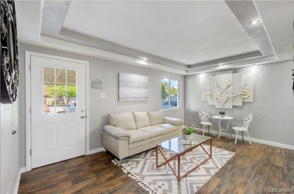 521 N Osceola Street Denver CO 80204 | MLS #REC1871919 08242026054621 1024 2