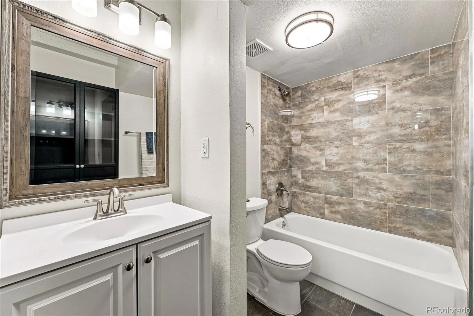 384 S Ironton Street #111 Aurora CO 80012 | MLS #REC1872928 08212026162700 1600 19