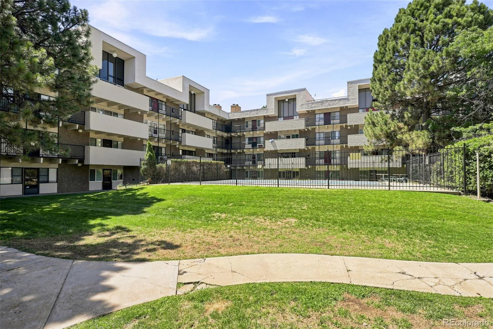 384 S Ironton Street #111 Aurora CO 80012 | MLS #REC1872928 08212026162700 1600 29