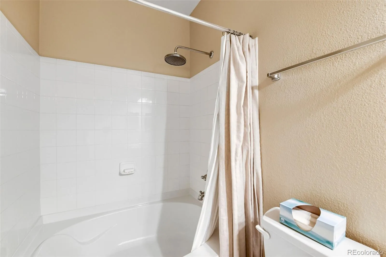 1450 Blue Sky Way #302 #12 Erie CO 80516 | MLS #REC1873427 08262026170113 1600 18