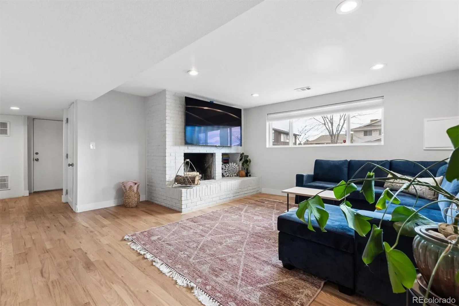 03242026194657 1600 24