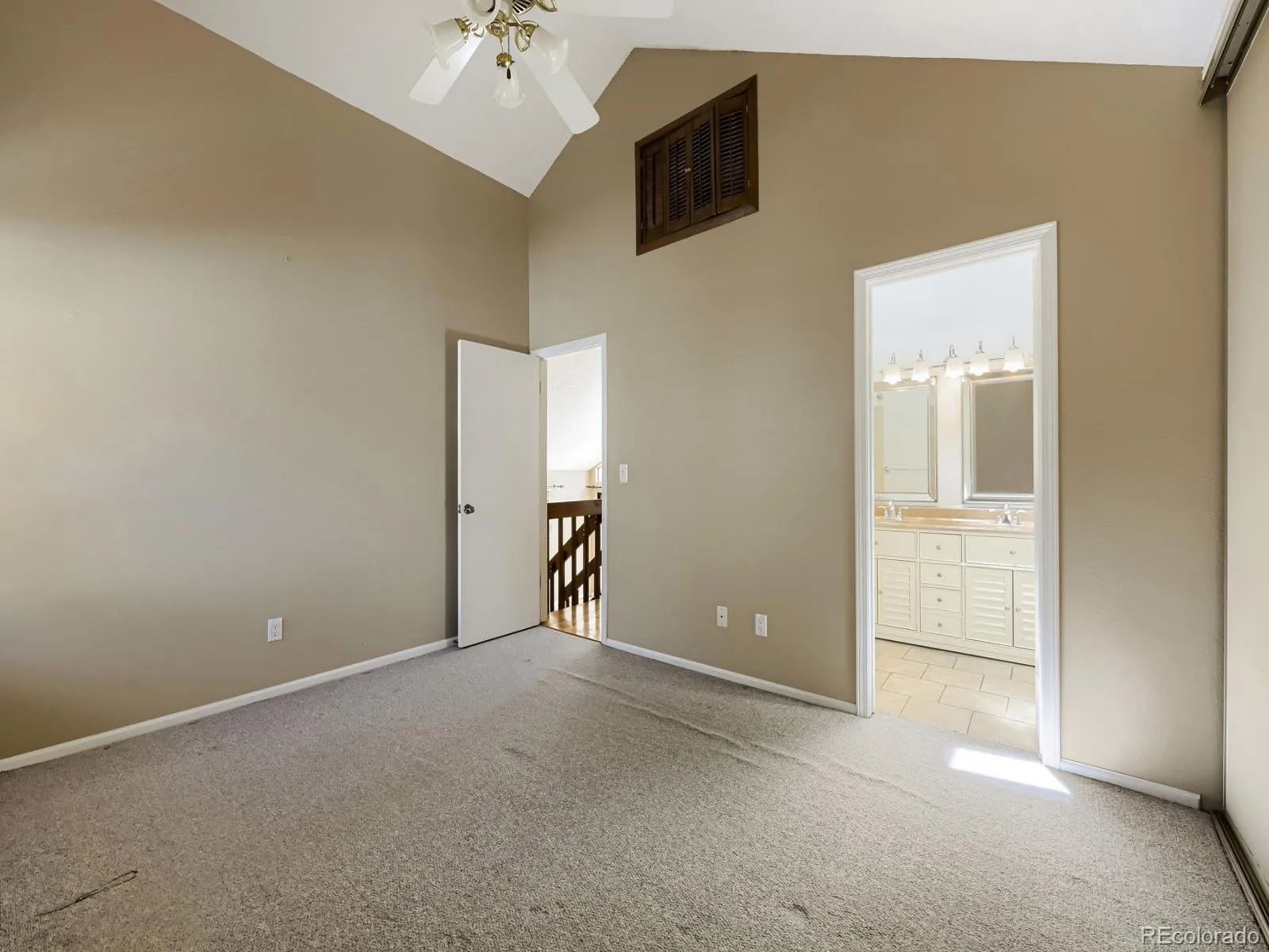 11846 E Cornell Circle Aurora CO 80014 MLS #REC1874659 05132026204850 1600 15