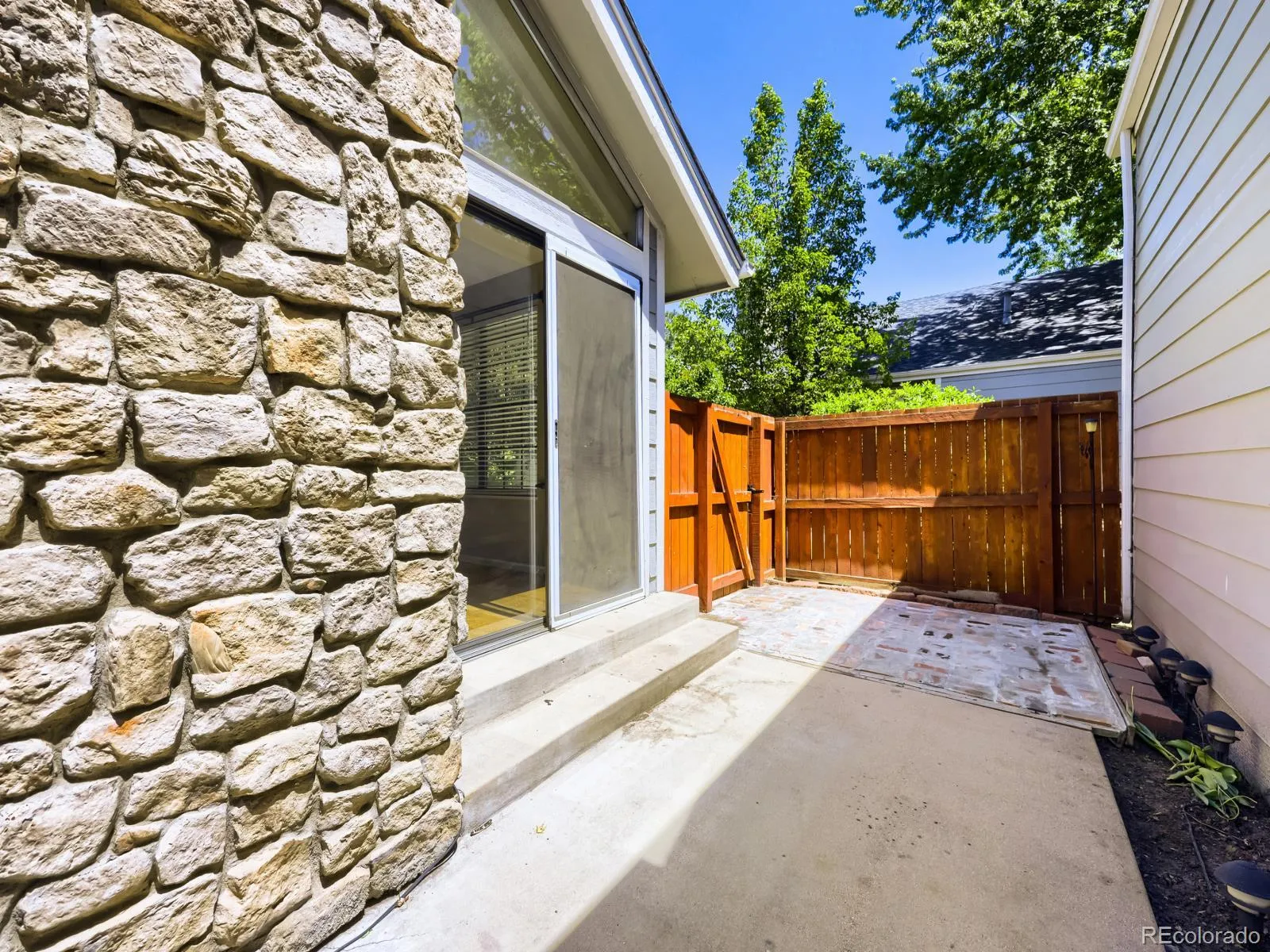 11846 E Cornell Circle Aurora CO 80014 MLS #REC1874659 05132026204850 1600 23