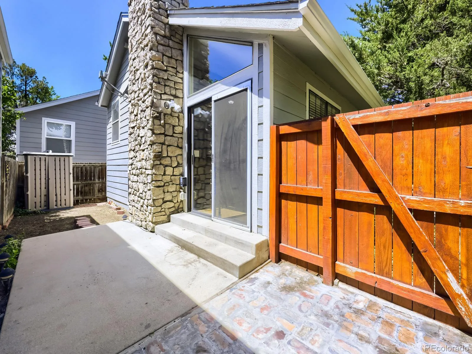 11846 E Cornell Circle Aurora CO 80014 MLS #REC1874659 05132026204850 1600 24