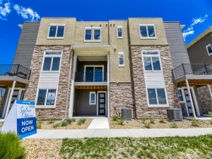 15577 W Washburn Drive Lakewood CO 80228 | MLS #REC1877480 08212026170704 300 0