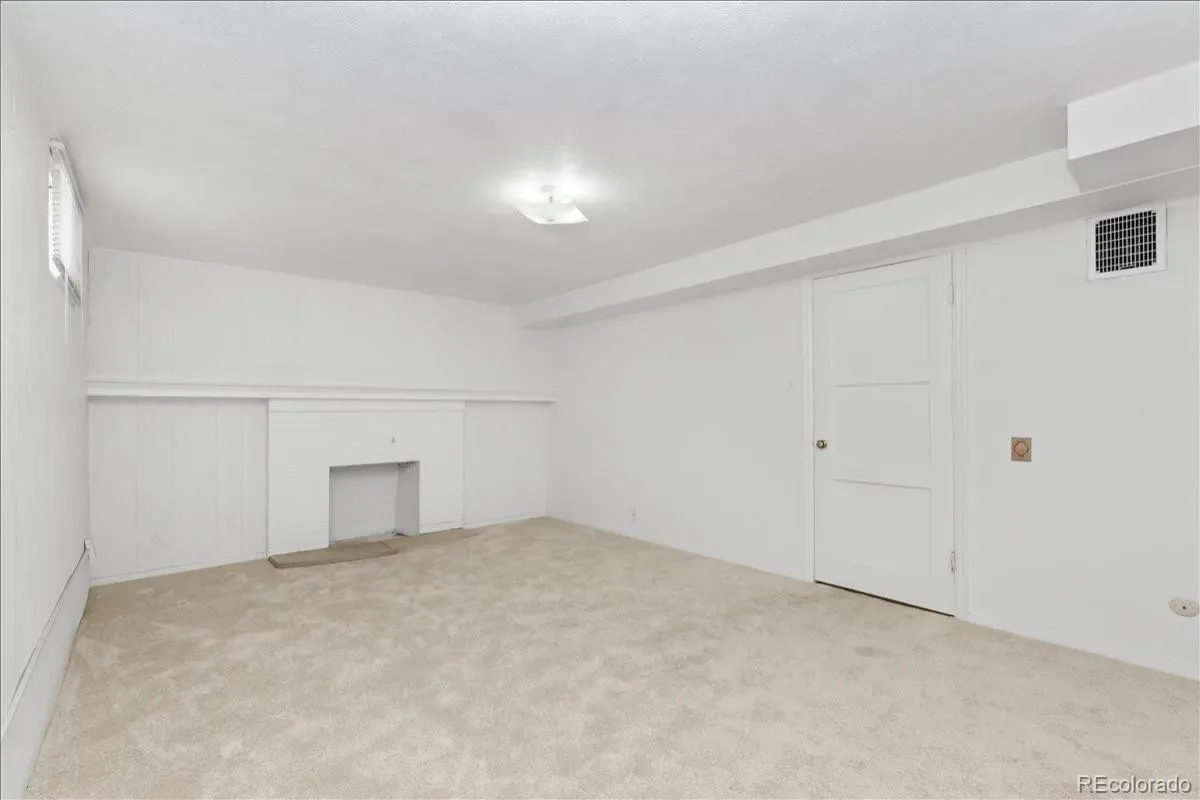 03162026171200 1200 17