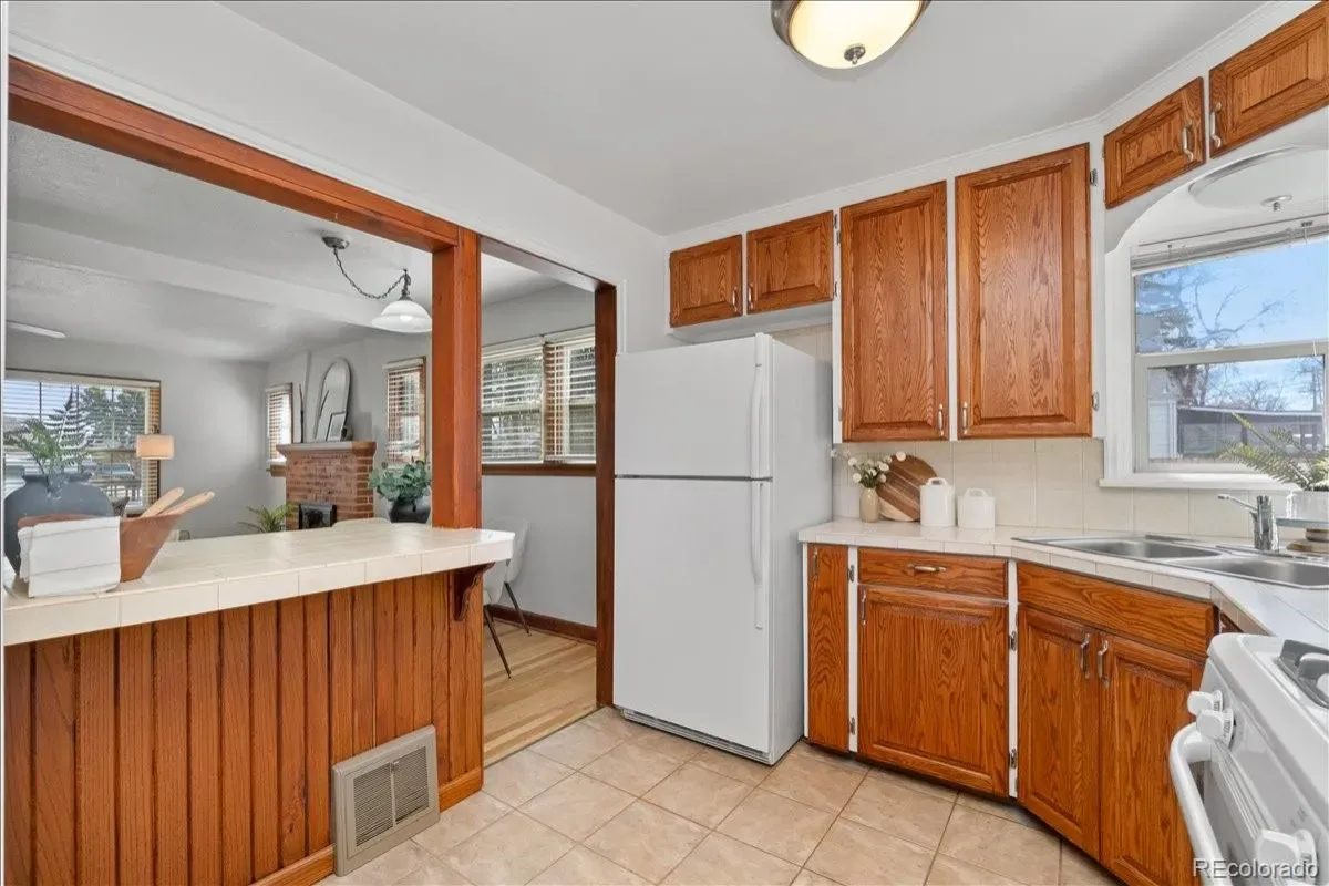 03162026171200 1200 7