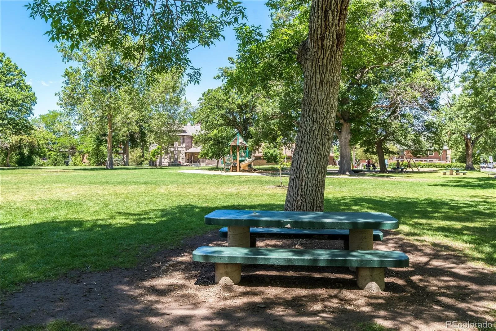 1550 S Logan Street Denver CO 80210 MLS #REC1879566 06122026172933 1600 39