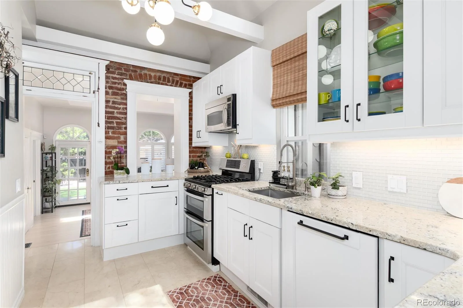 1550 S Logan Street Denver CO 80210 | MLS #REC1879566 08212026005132 1600 11