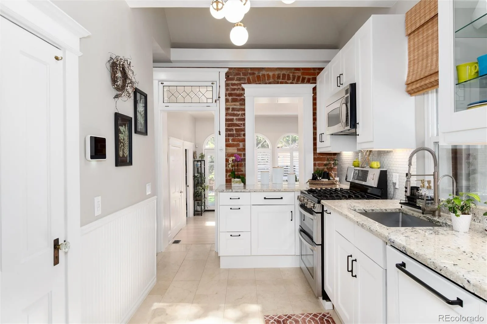 1550 S Logan Street Denver CO 80210 | MLS #REC1879566 08212026005132 1600 13