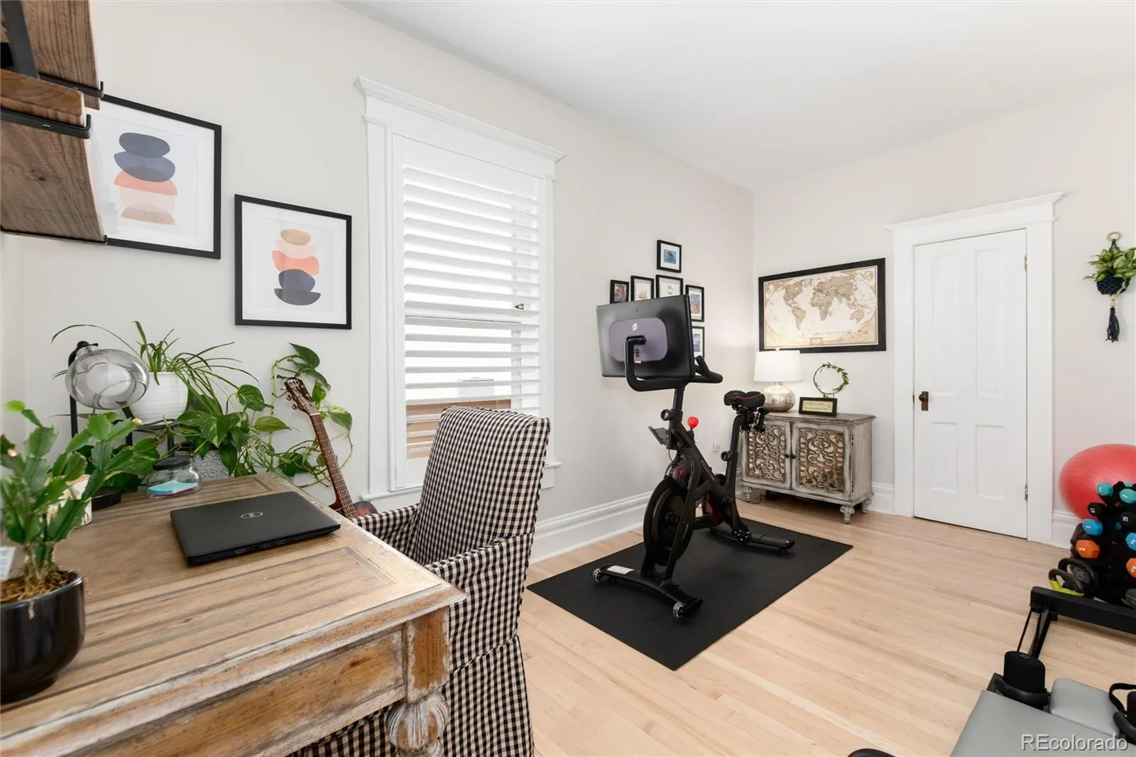 1550 S Logan Street Denver CO 80210 | MLS #REC1879566 08212026005132 1600 24