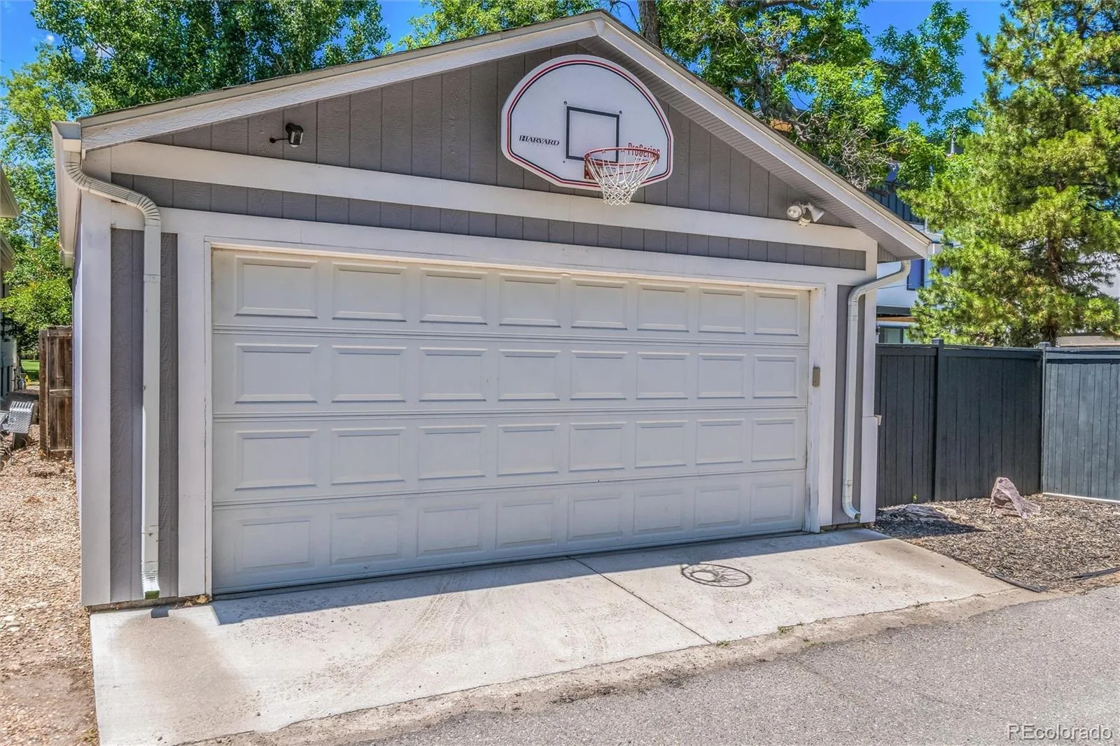 1550 S Logan Street Denver CO 80210 | MLS #REC1879566 08212026005132 1600 39