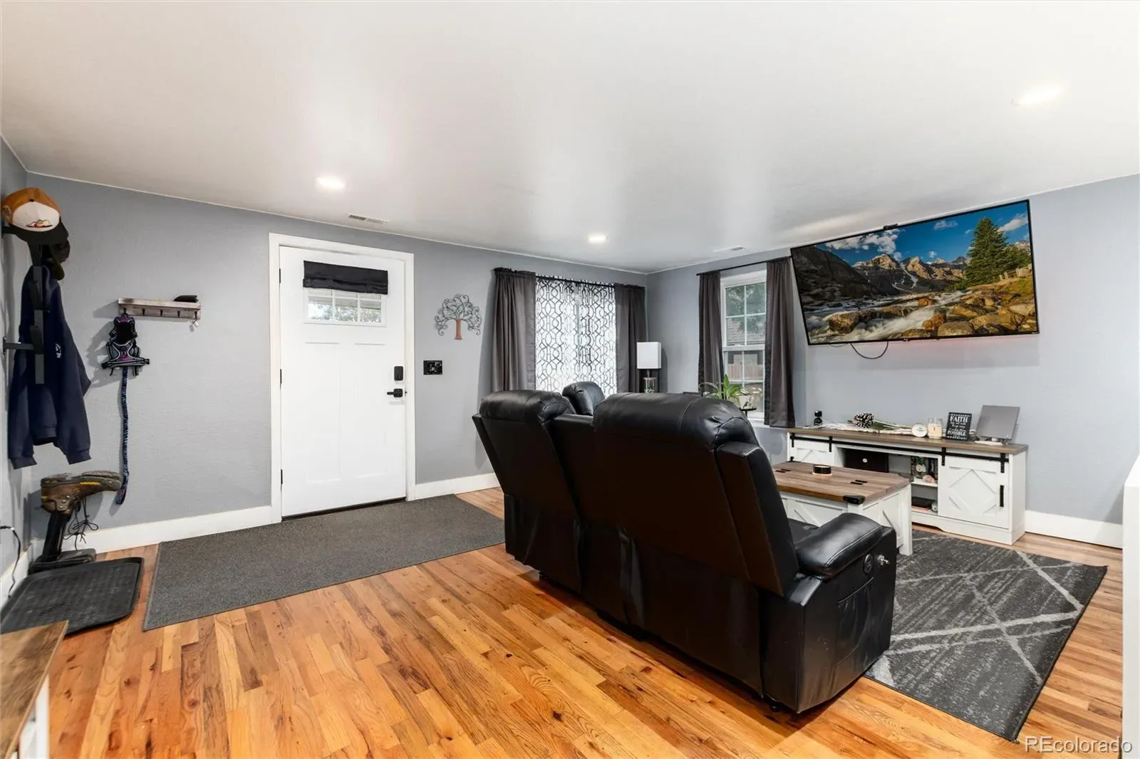 03232026215021 1600 5