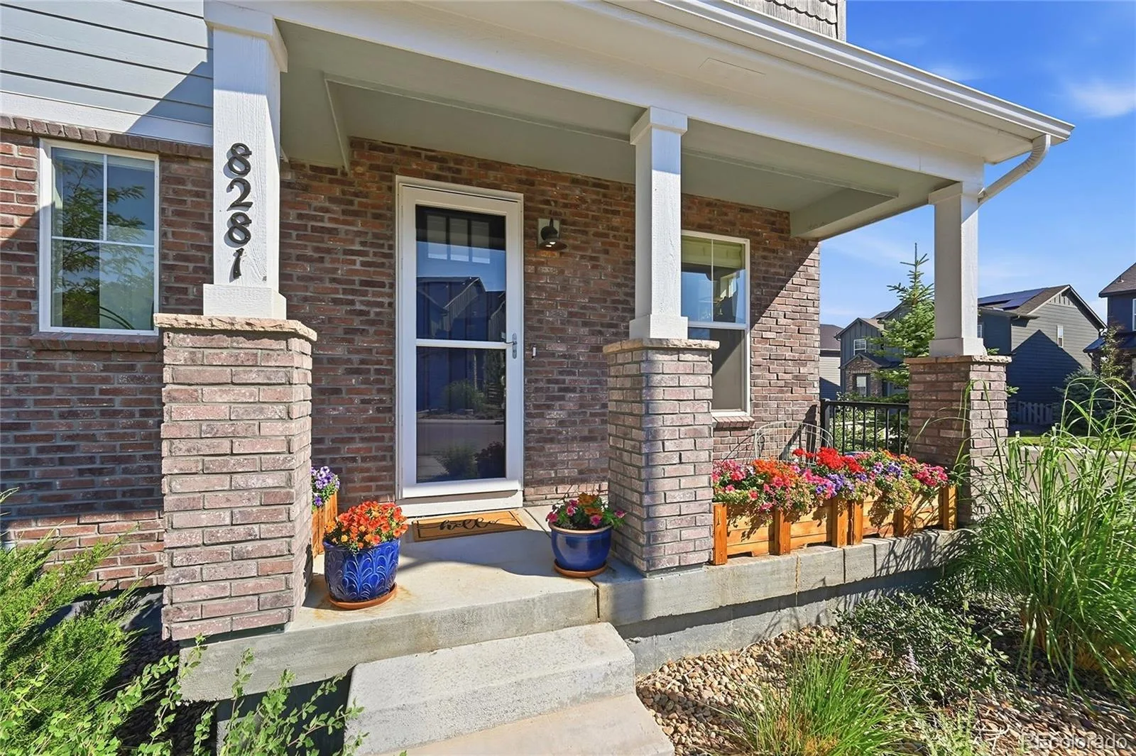 8281 Hunts Peak Street Littleton CO 80125 | MLS #REC1882609 07242026031655 1600 29