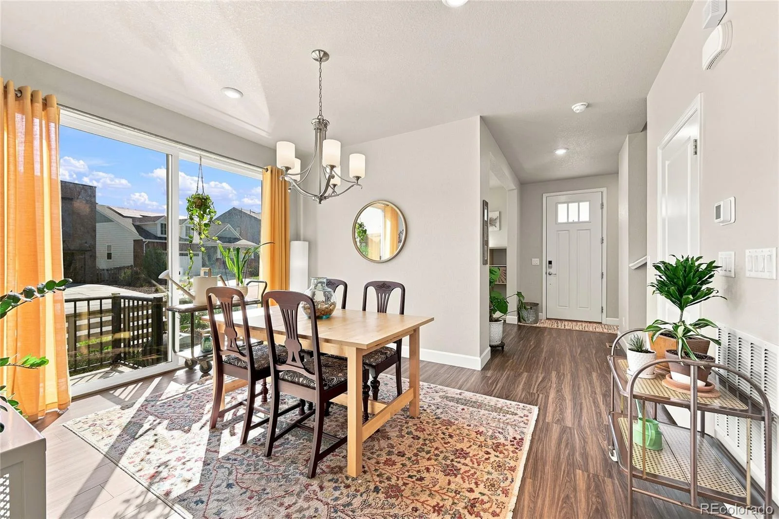 8281 Hunts Peak Street Littleton CO 80125 | MLS #REC1882609 07242026031655 1600 8