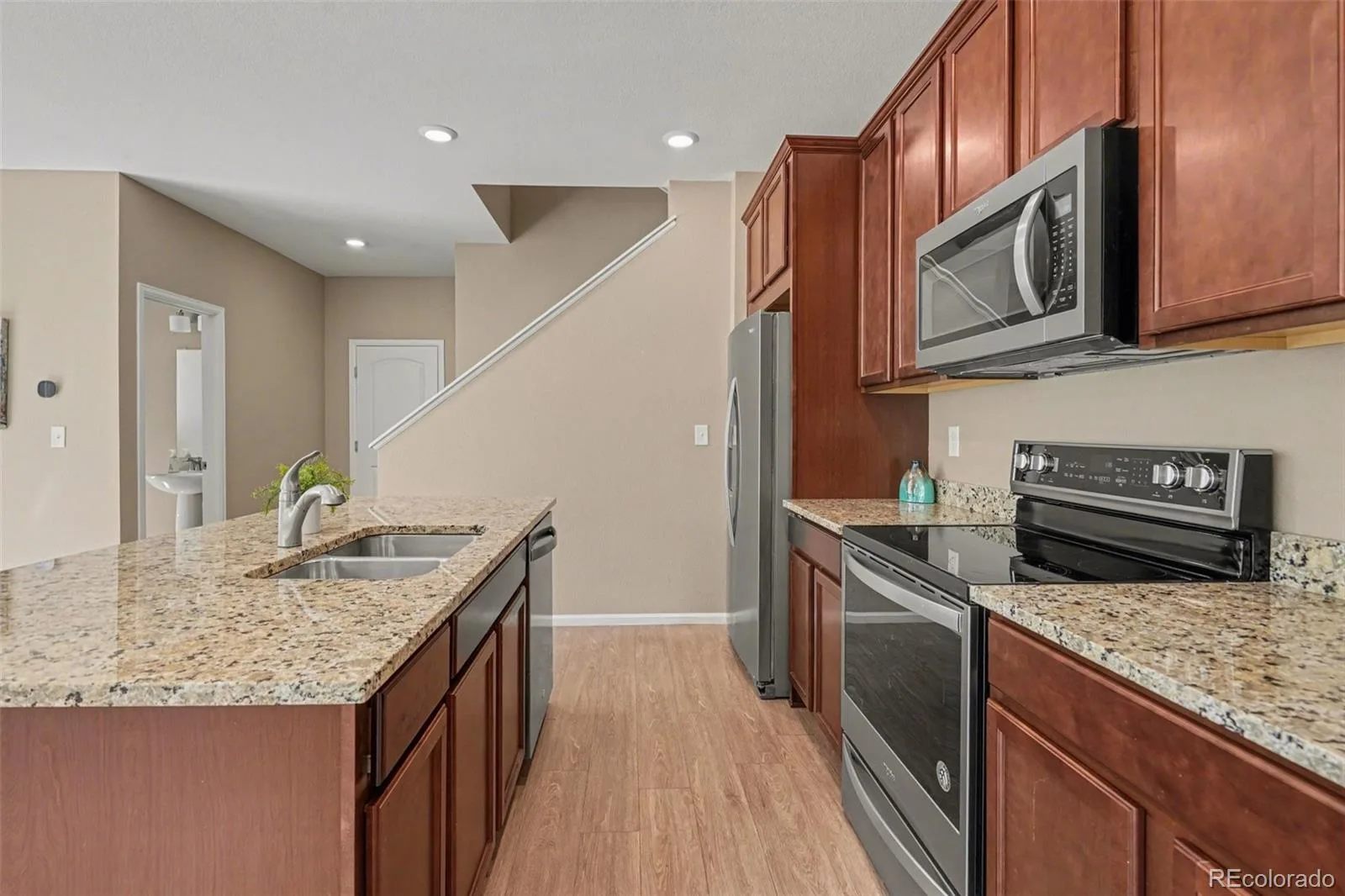 4328 S Nepal Court Centennial CO 80015 | MLS #REC1883176 08262026000525 1600 14