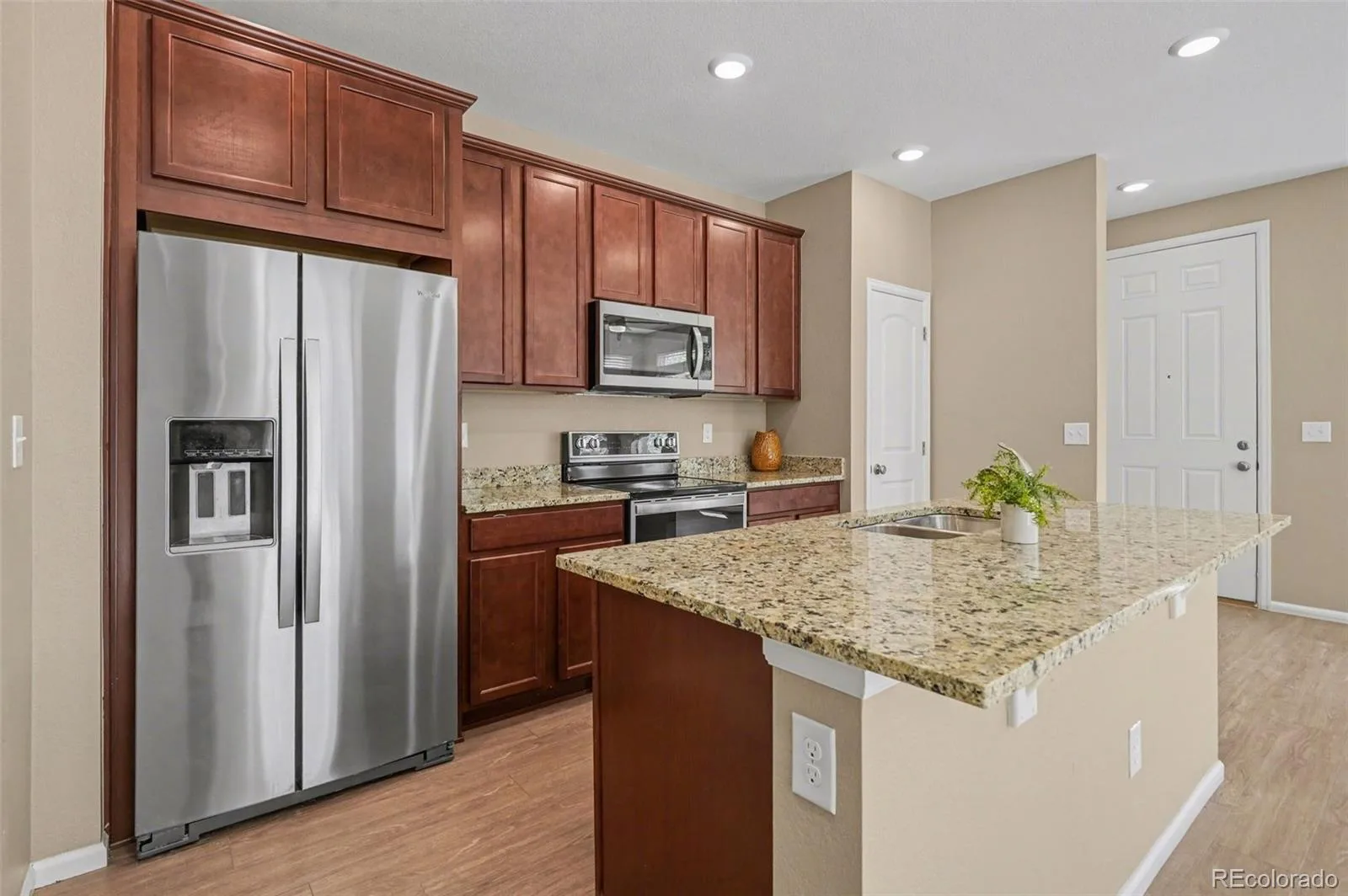 4328 S Nepal Court Centennial CO 80015 | MLS #REC1883176 08262026000525 1600 4