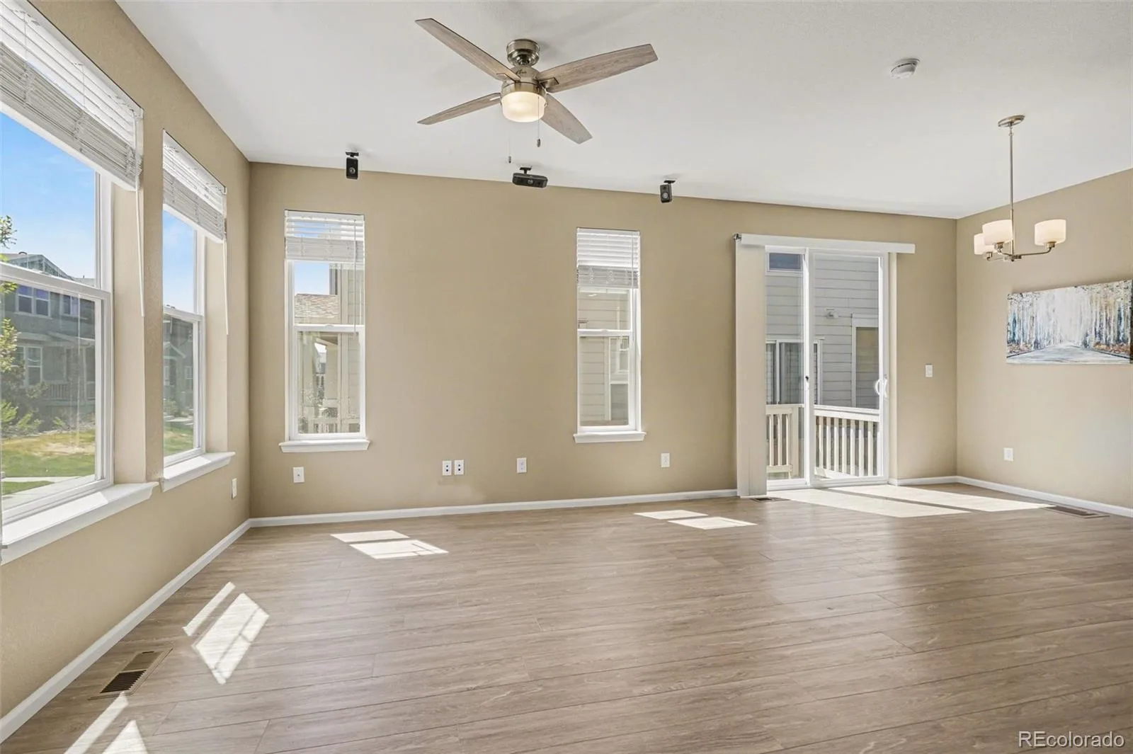 4328 S Nepal Court Centennial CO 80015 | MLS #REC1883176 08262026000525 1600 9