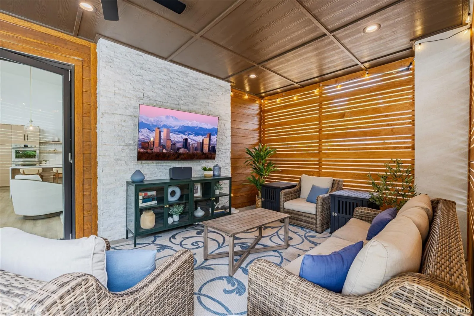 2901 S Bellaire Street Denver CO 80222 MLS #REC1883829 04252026152019 1600 24
