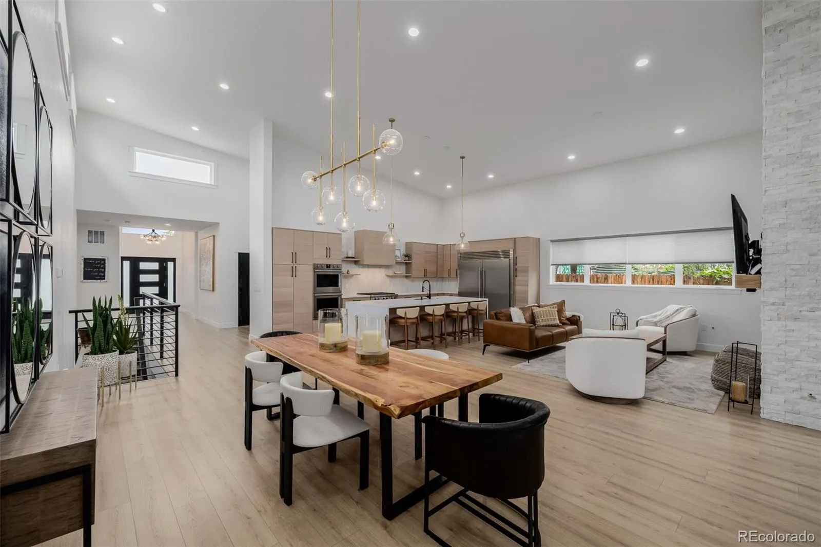 2901 S Bellaire Street Denver CO 80222 MLS #REC1883829 04252026152019 1600 5