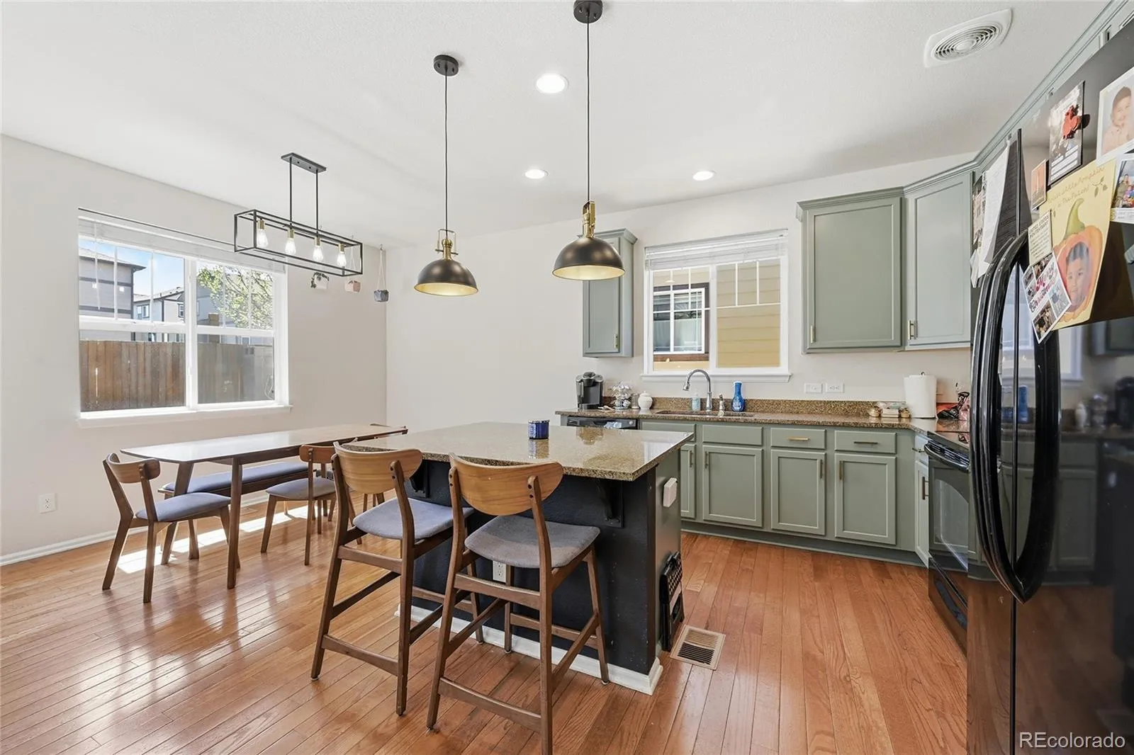 4860 S Picadilly Court Aurora CO 80015 MLS #REC1884065 04252026175307 1600 6