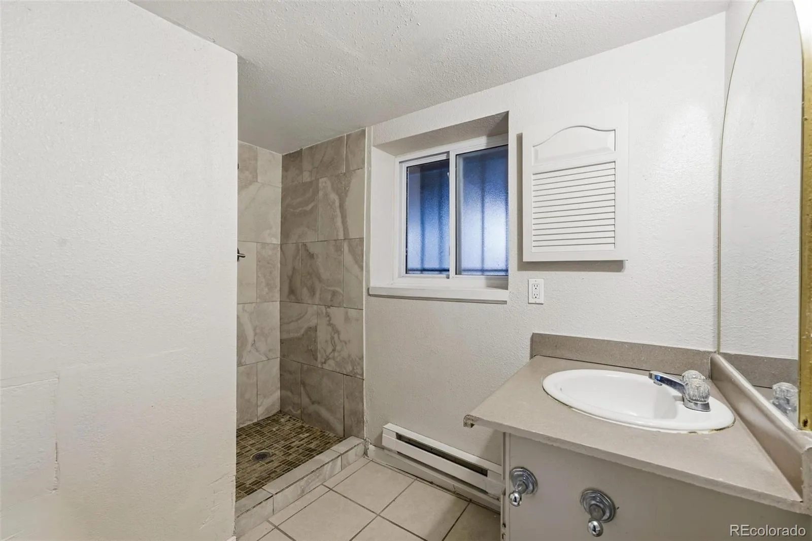 16683 E Kansas Drive Aurora CO 80017 | MLS #REC1885170 08152026164243 1600 20
