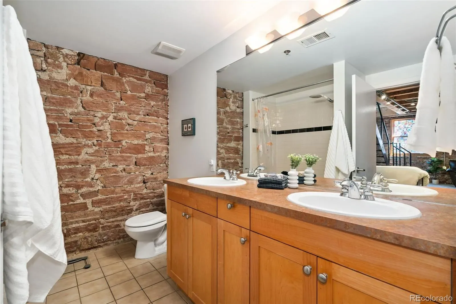 2960 Inca Street #119 Denver CO 80202 MLS #REC1886130 03192026164417 1600 23