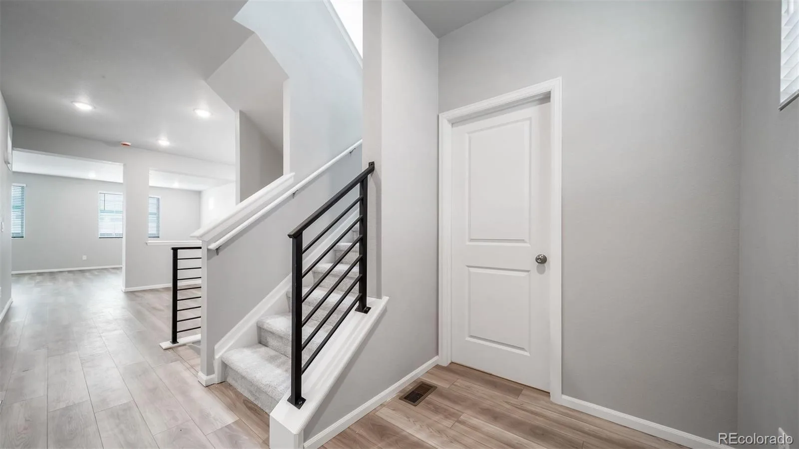 22300 E 46th Avenue Aurora CO 80019 | MLS #REC1886221 07162026225232 1600 15