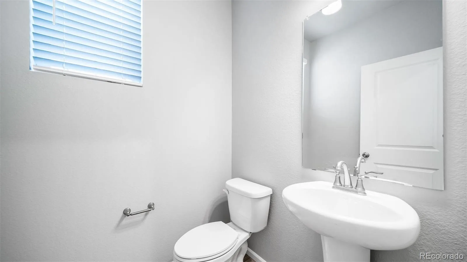 22300 E 46th Avenue Aurora CO 80019 | MLS #REC1886221 07162026225232 1600 16
