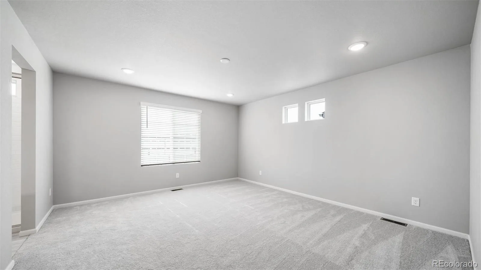 22300 E 46th Avenue Aurora CO 80019 | MLS #REC1886221 07162026225232 1600 18