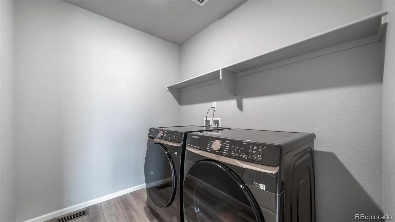 22300 E 46th Avenue Aurora CO 80019 | MLS #REC1886221 07162026225232 1600 31