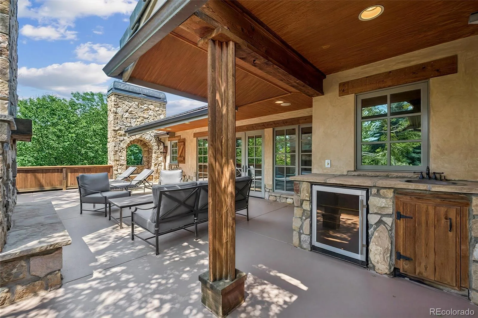 1 Gooseberry Lane Cherry Hills Village CO 80113 | MLS #REC1887139 08112026194540 1600 17