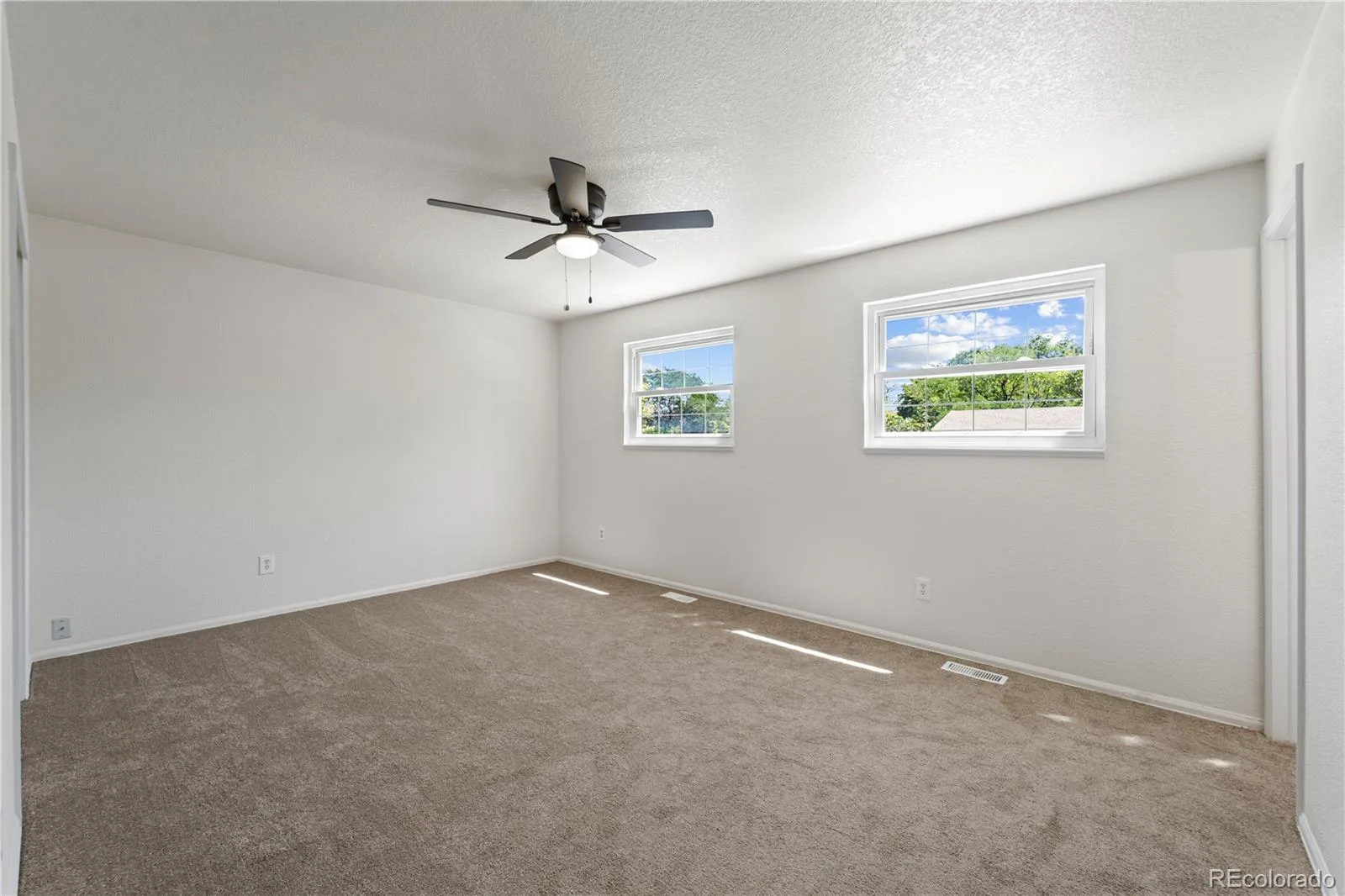 18844 E Cornell Avenue Aurora CO 80013 | MLS #REC1888103 08252026023802 1600 19