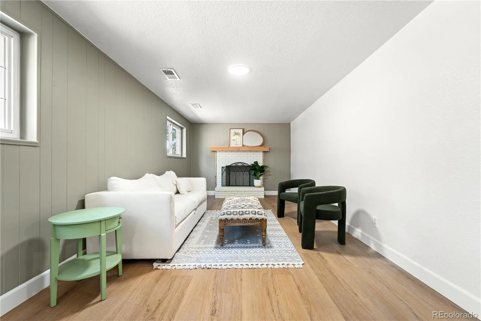 18844 E Cornell Avenue Aurora CO 80013 | MLS #REC1888103 08252026023802 1600 21