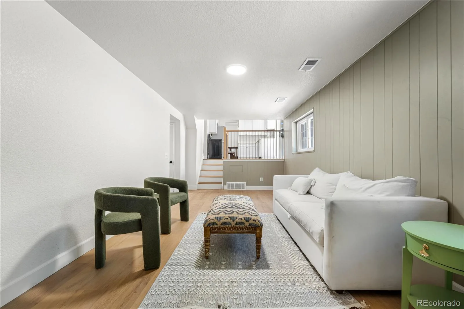 18844 E Cornell Avenue Aurora CO 80013 | MLS #REC1888103 08252026023802 1600 23