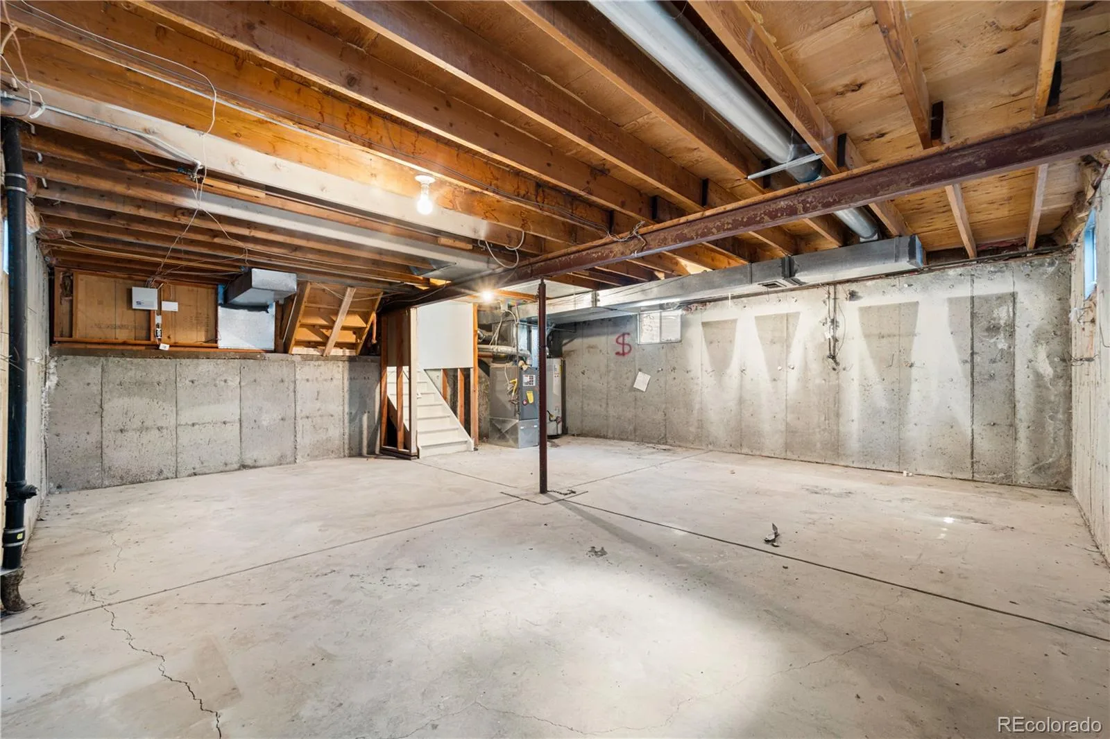 18844 E Cornell Avenue Aurora CO 80013 | MLS #REC1888103 08252026023802 1600 27