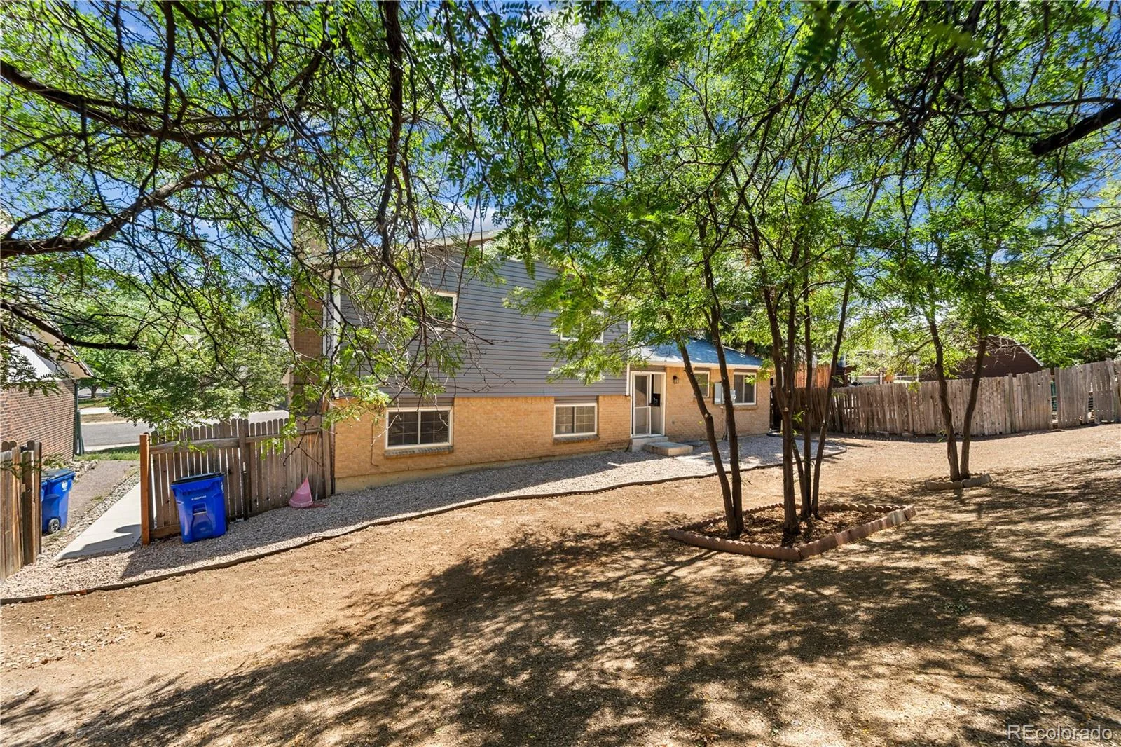 18844 E Cornell Avenue Aurora CO 80013 | MLS #REC1888103 08252026023802 1600 28