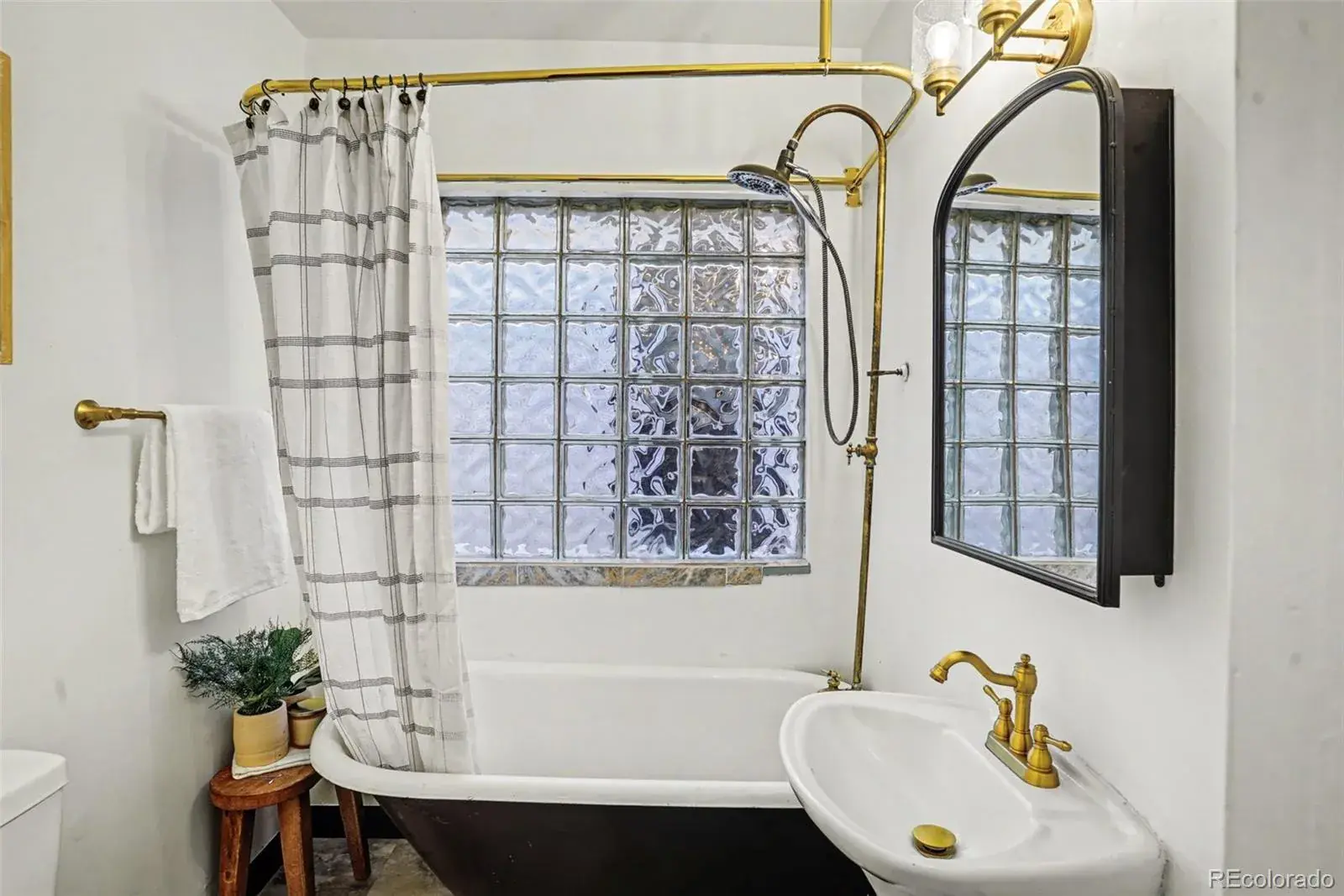 02272026144408 1600 17