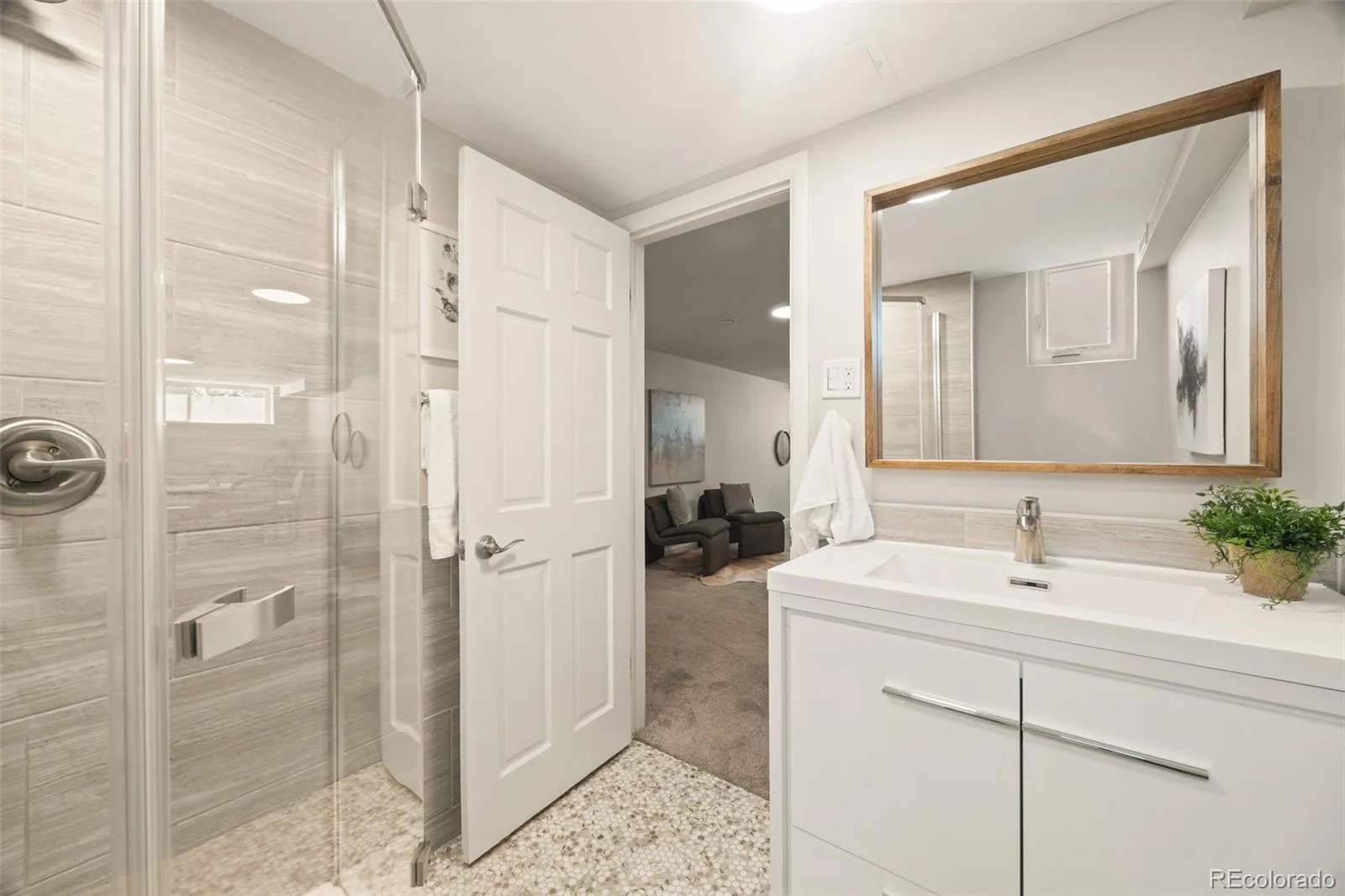 214 Hudson Street Denver CO 80220 | MLS #REC1892191 09232026111339 1600 40