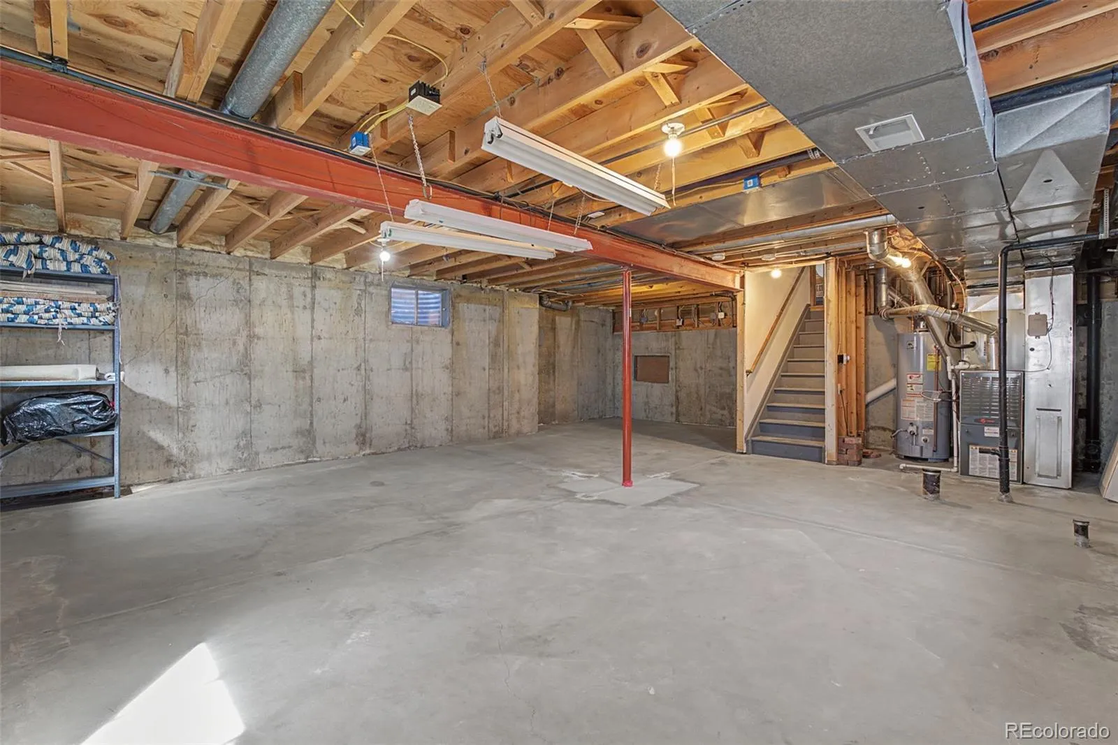 04112026170546 1600 35