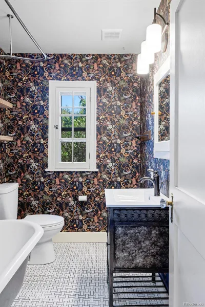 695 S Dale Court Denver CO 80219 | MLS #REC1893876 07222026213337 800 45