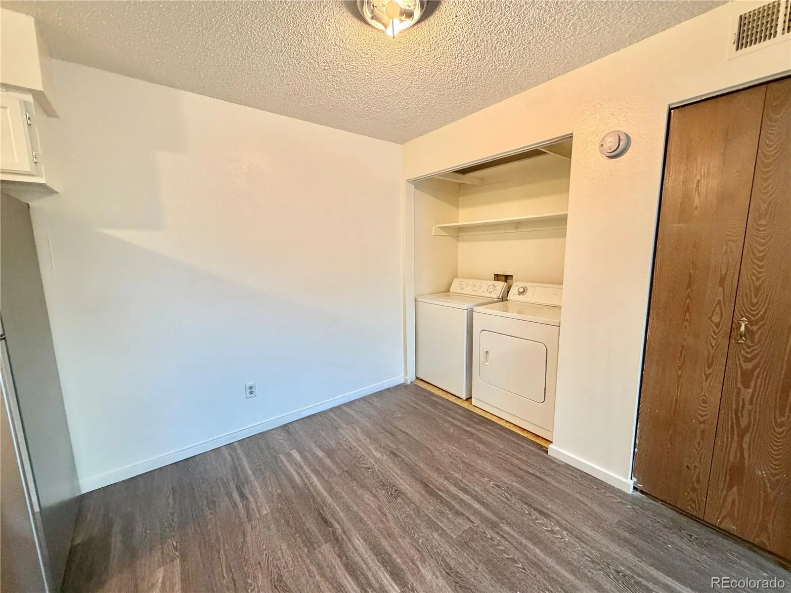 12043 E Harvard Avenue #208 Aurora CO 80014 | MLS #REC1895792 09232026111400 1600 5