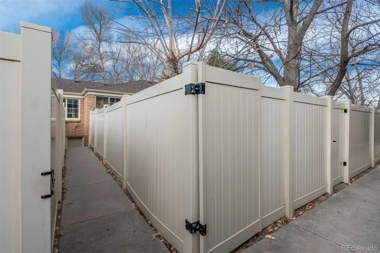 03232026215009 1600 13